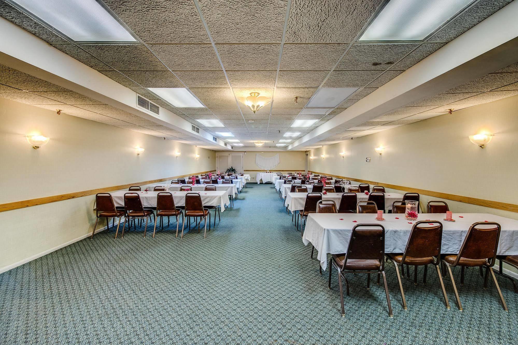 Sweden House Lodge ロックフォード エクステリア 写真